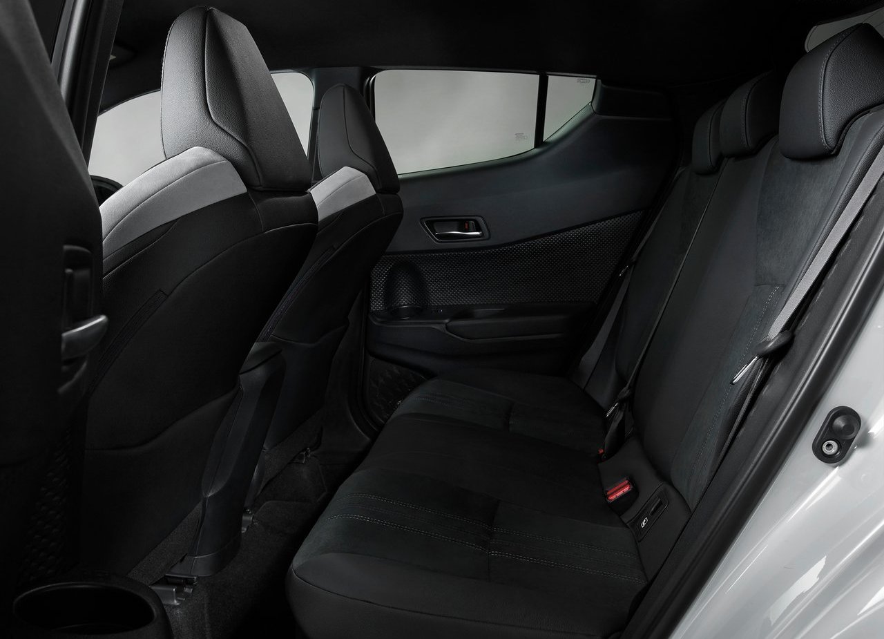 TOYOTA C-HR GR SPORT, foto 10