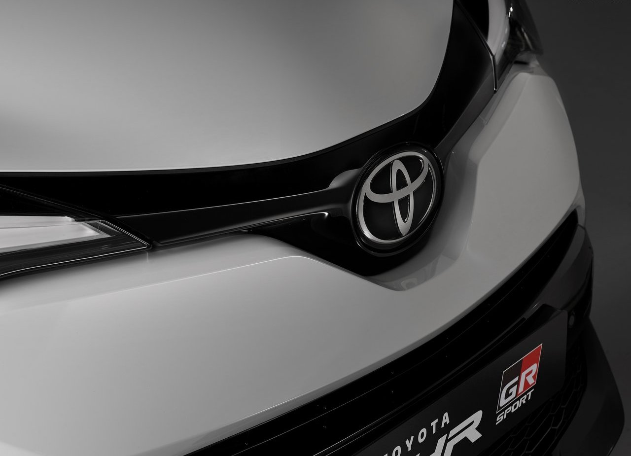 TOYOTA C-HR GR SPORT, foto 19