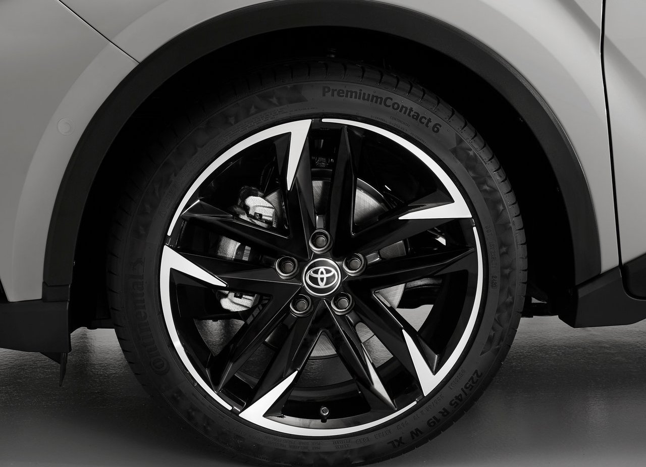 TOYOTA C-HR GR SPORT, foto 23
