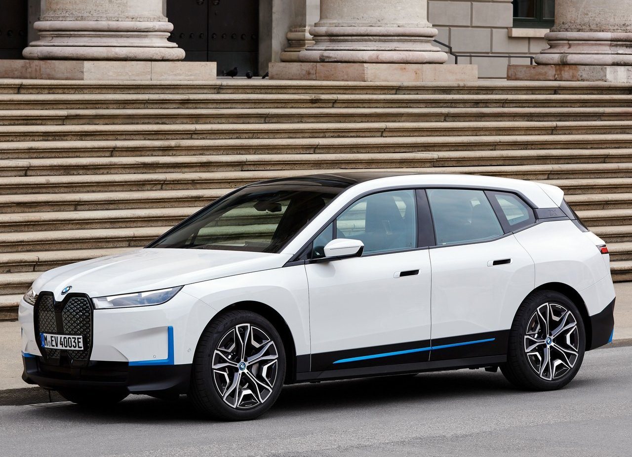 BMW iX, foto 10