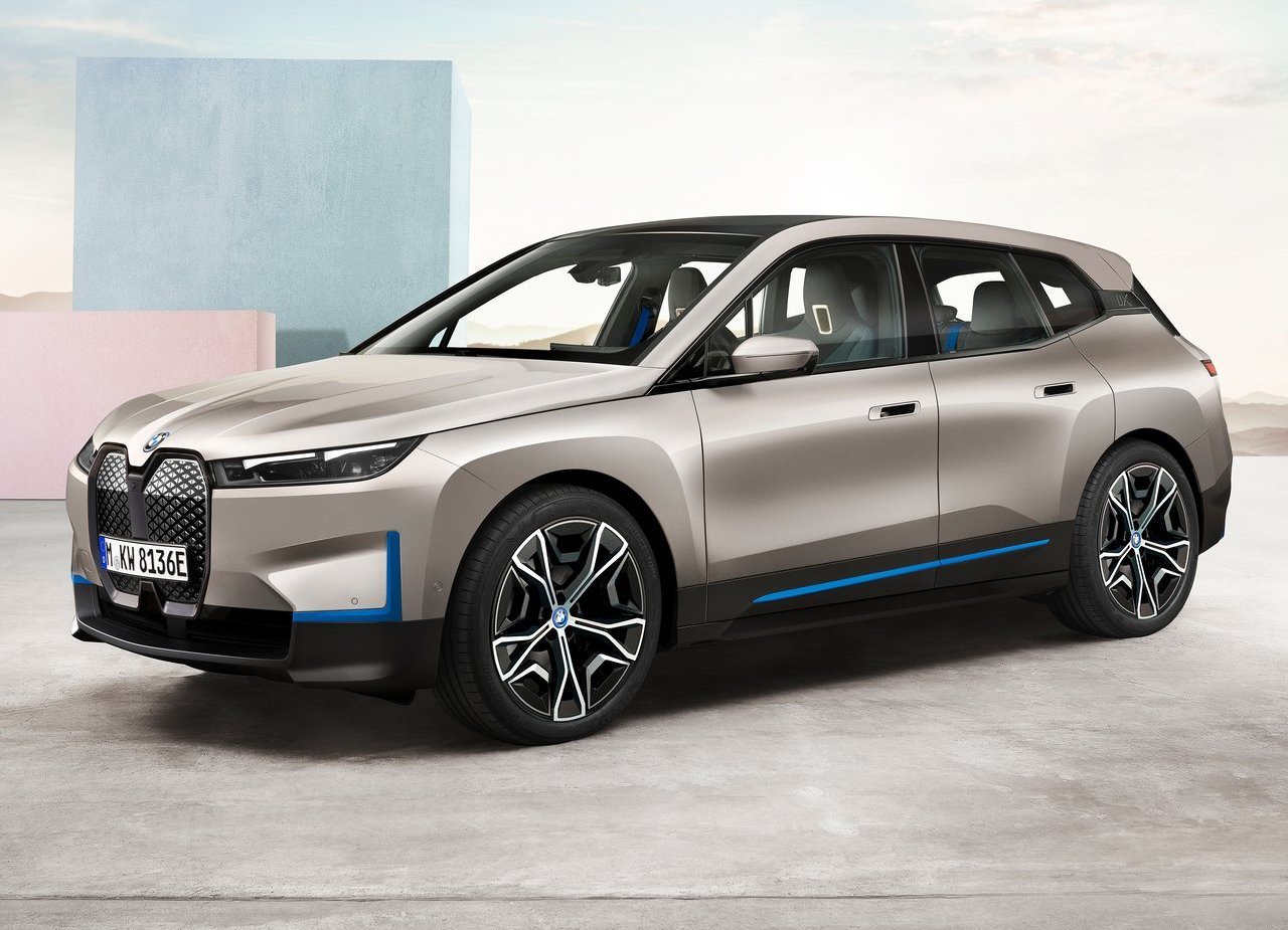 BMW iX, foto 18