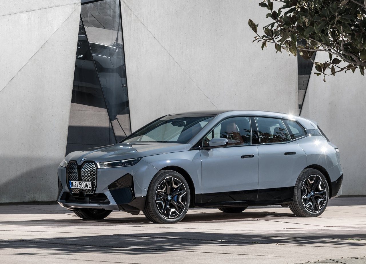BMW iX, foto 26
