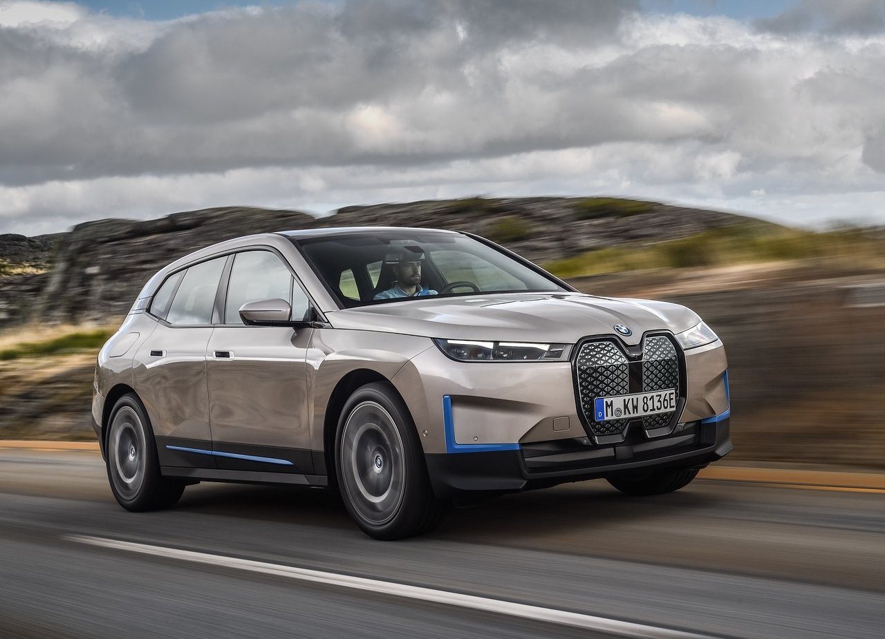 BMW iX, foto 48