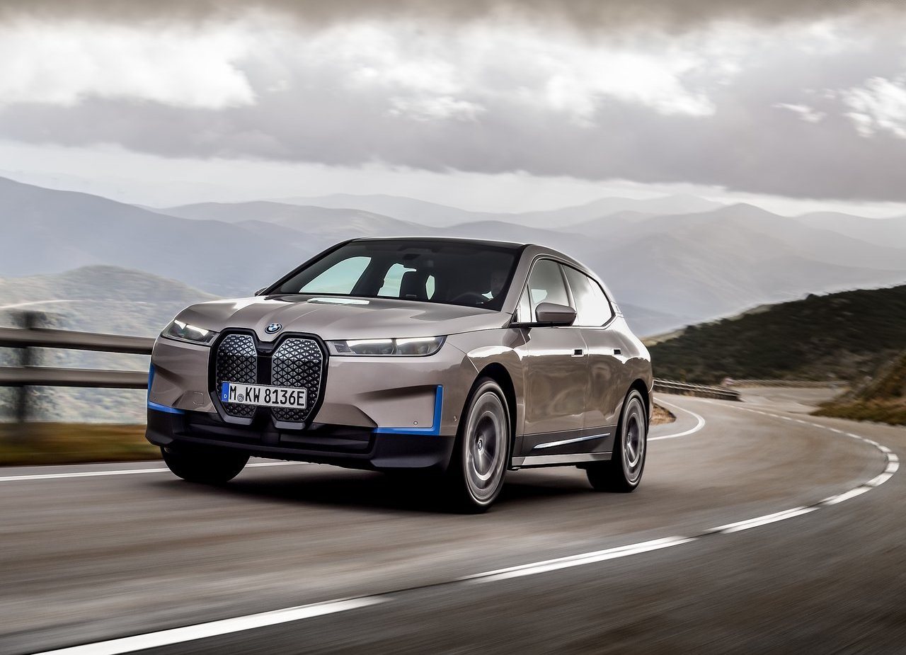 BMW iX, foto 49