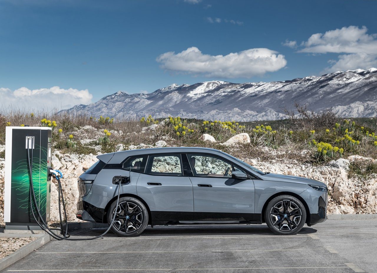 BMW iX, foto 60