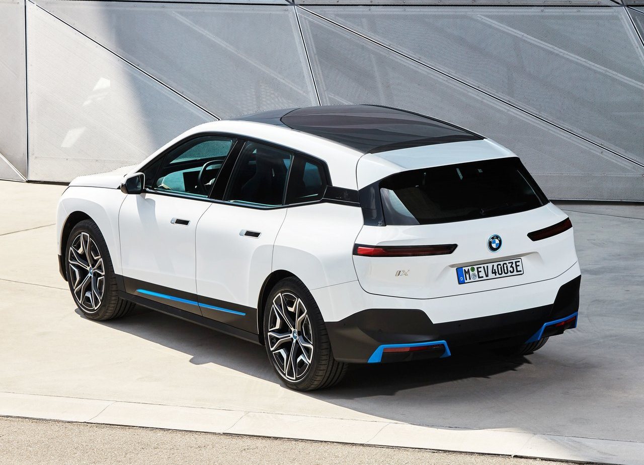 BMW iX, foto 71