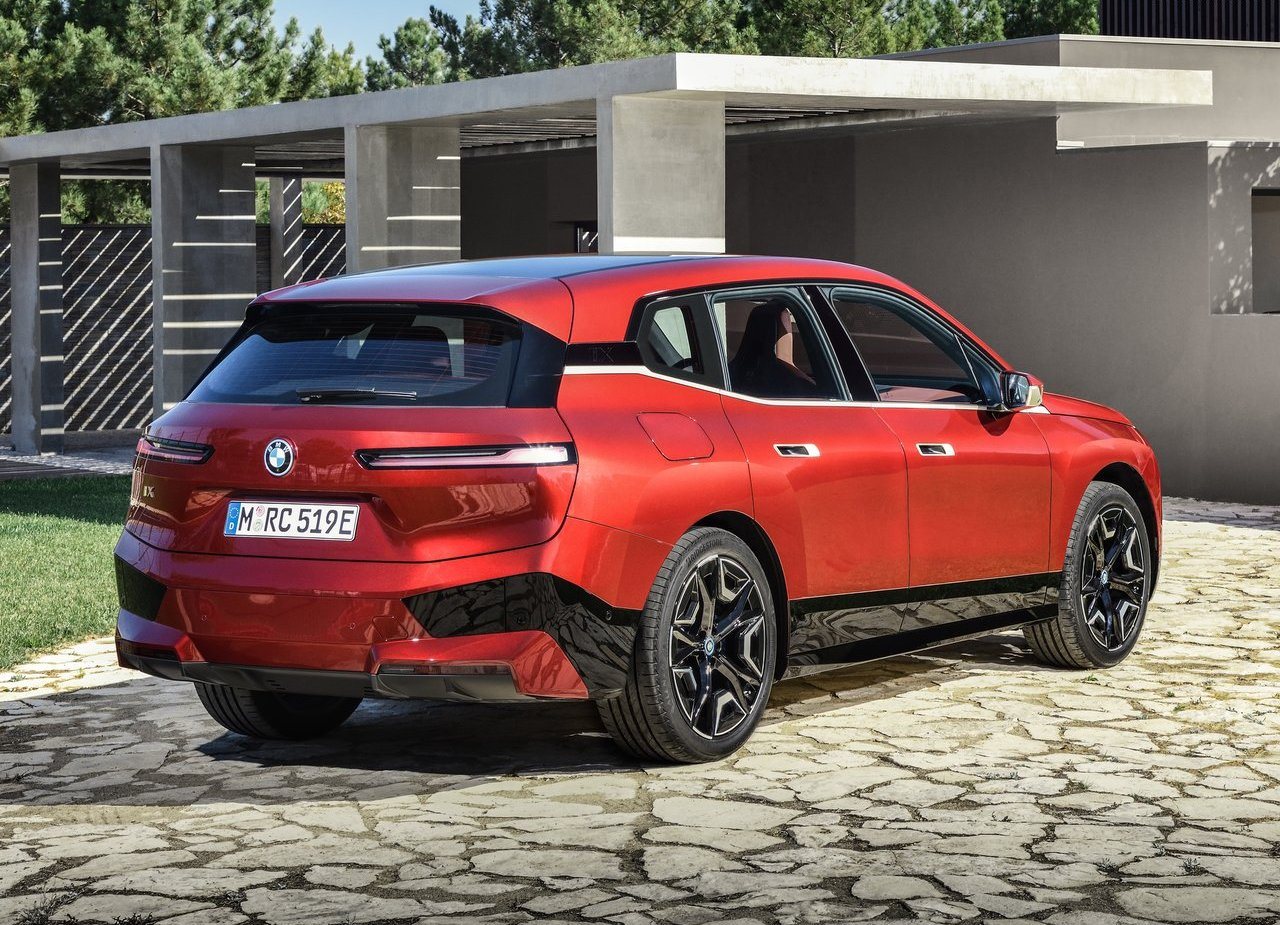 BMW iX, foto 86