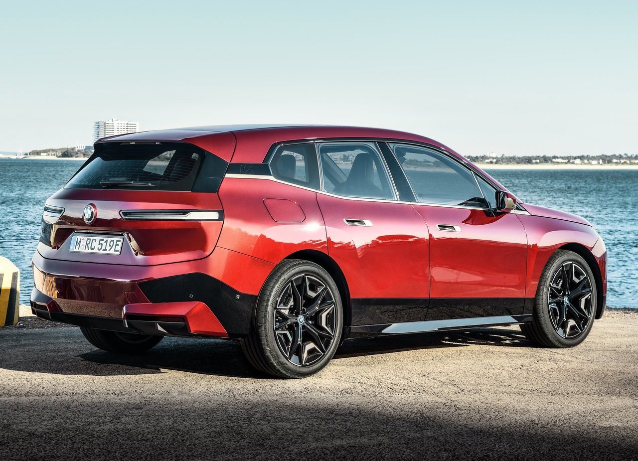BMW iX, foto 87
