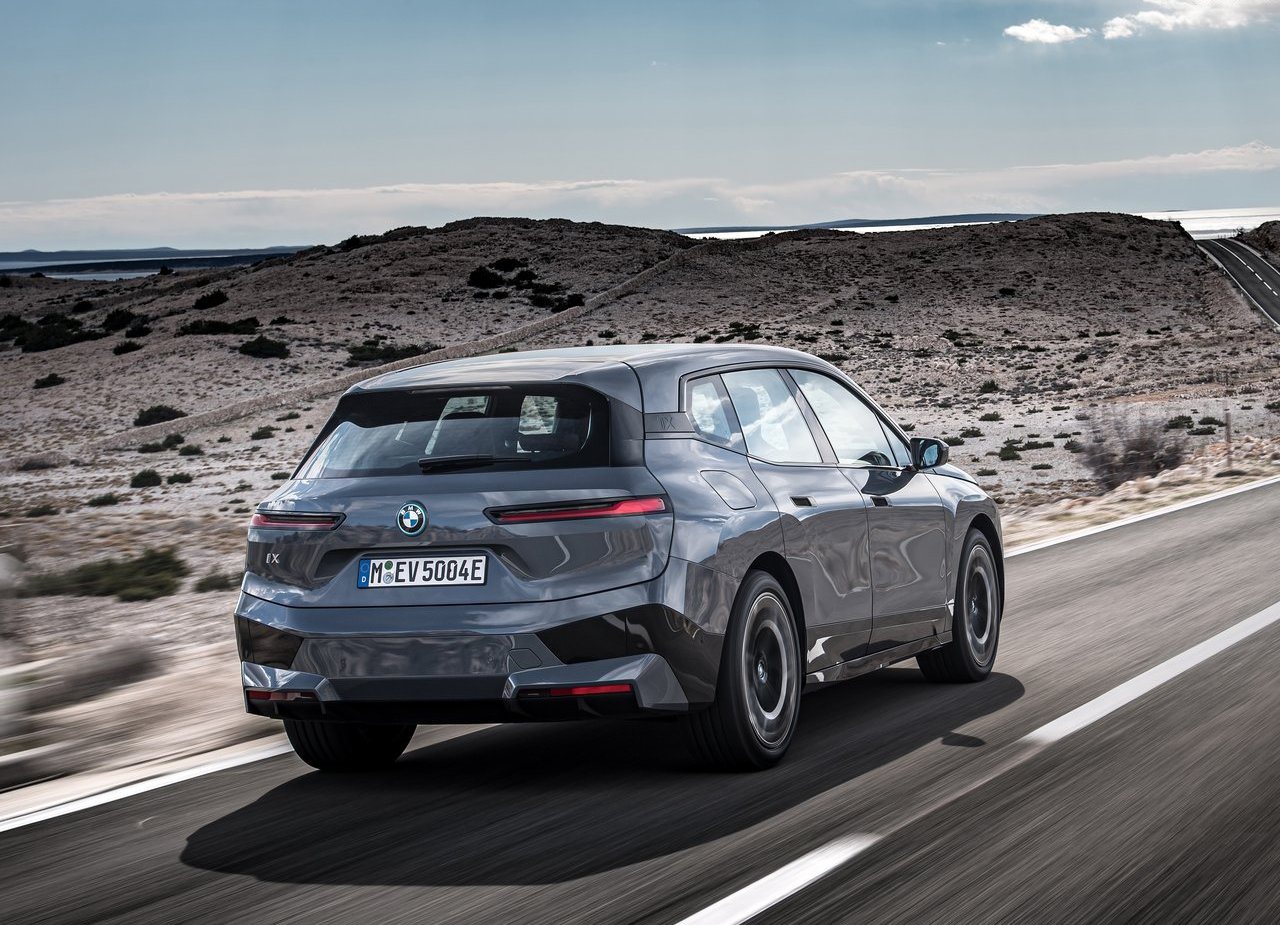 BMW iX, foto 89