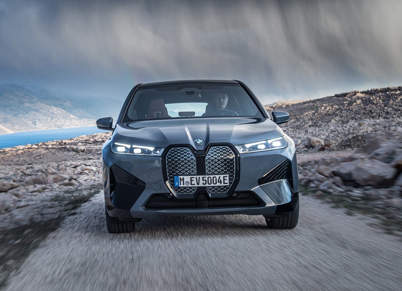 BMW iX, foto 99