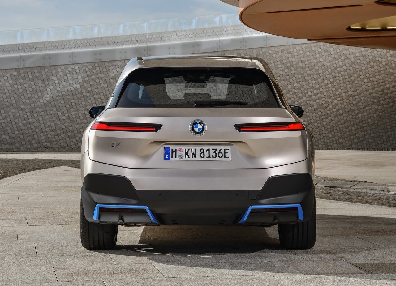 BMW iX, foto 107