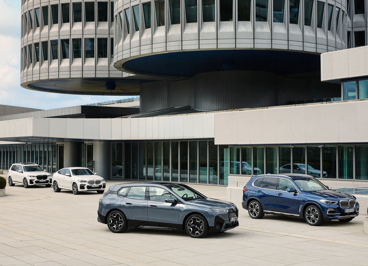 BMW iX, foto 115