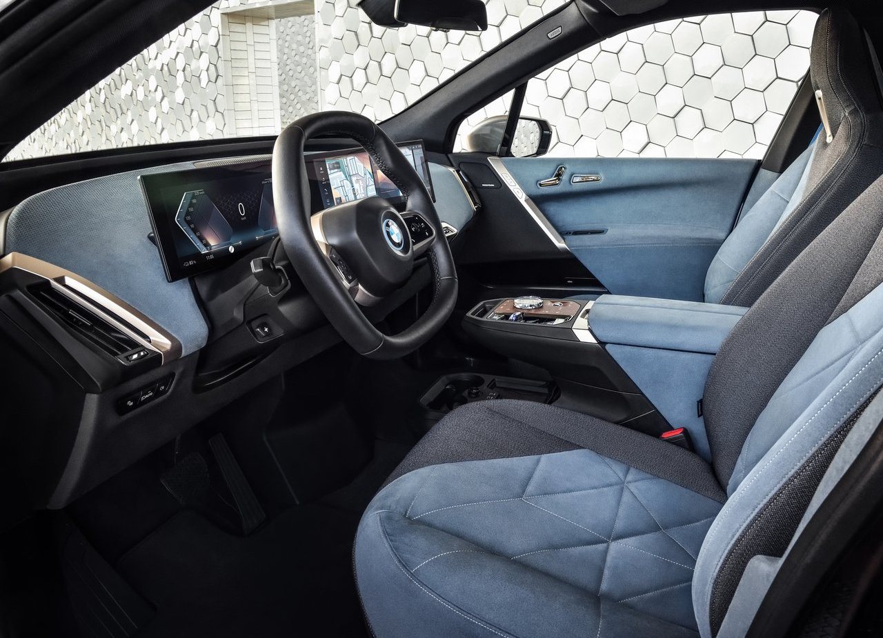 BMW iX, foto 140