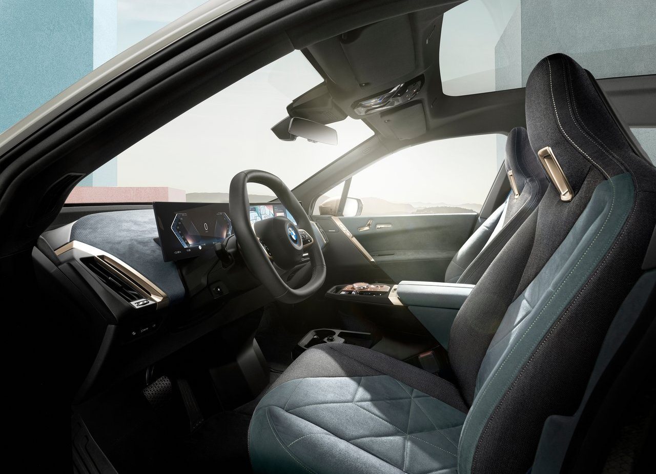 BMW iX, foto 141