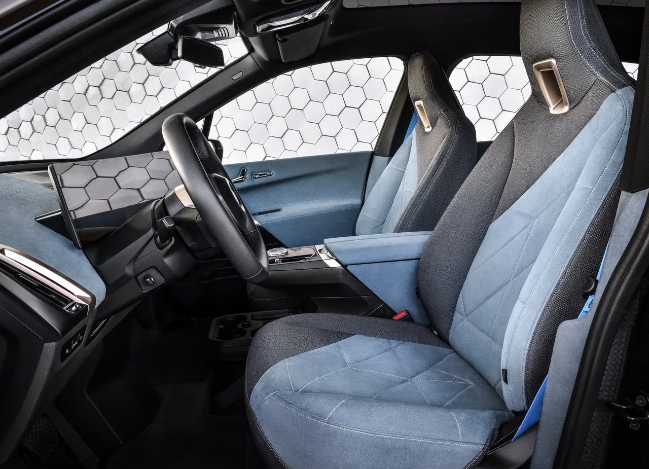 BMW iX, foto 146