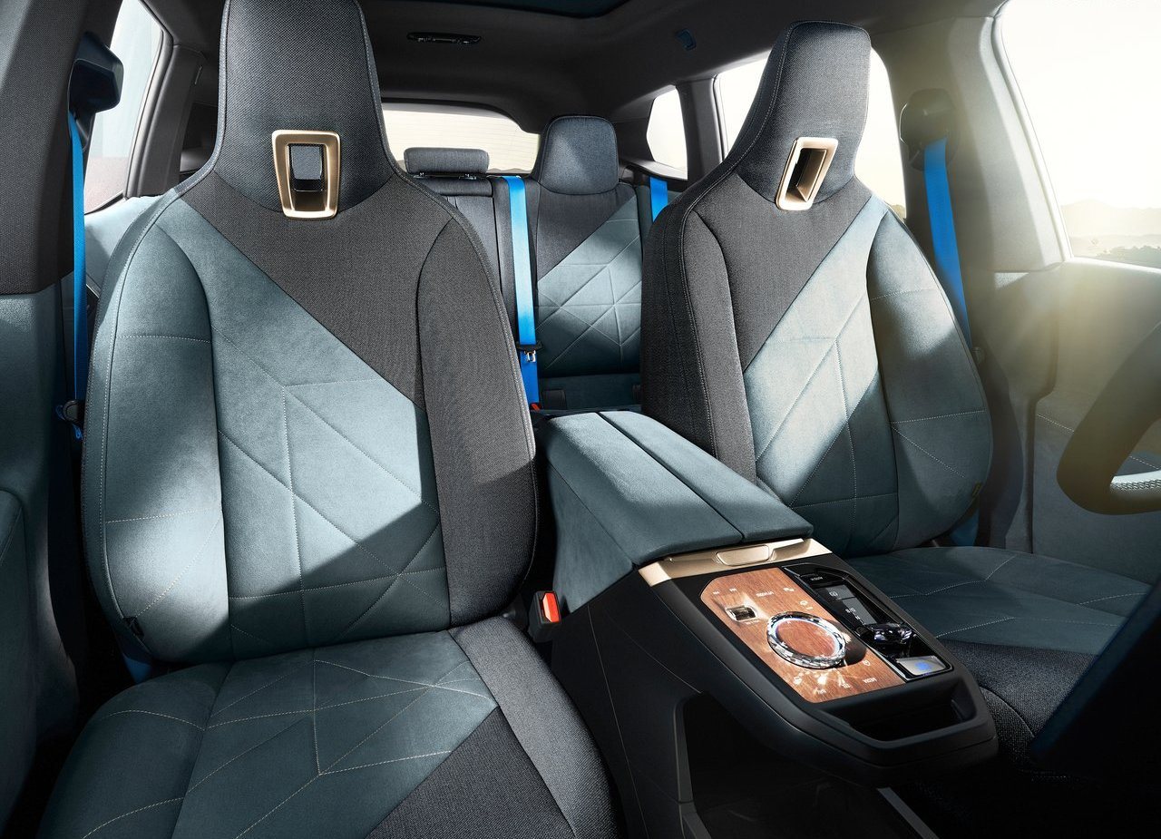 BMW iX, foto 149
