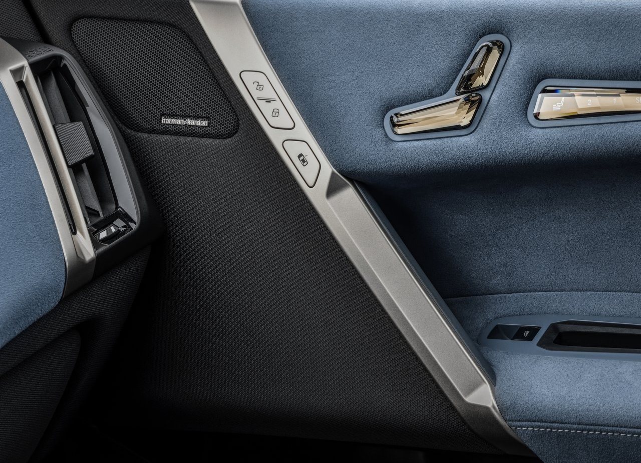 BMW iX, foto 166