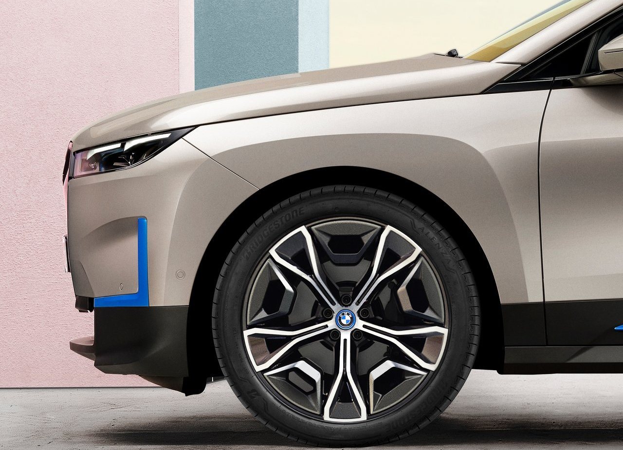 BMW iX, foto 183