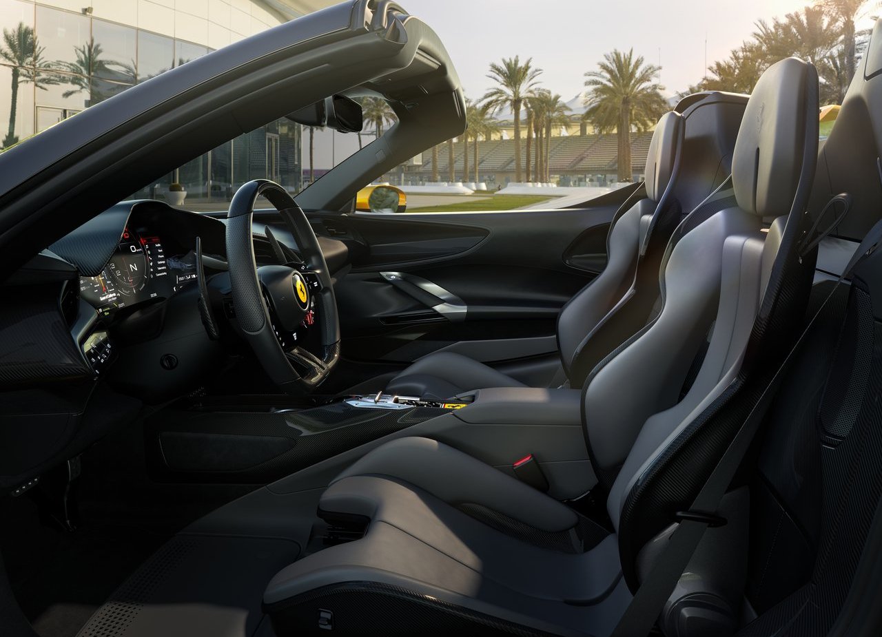 FERRARI SF90 SPIDER, foto 10