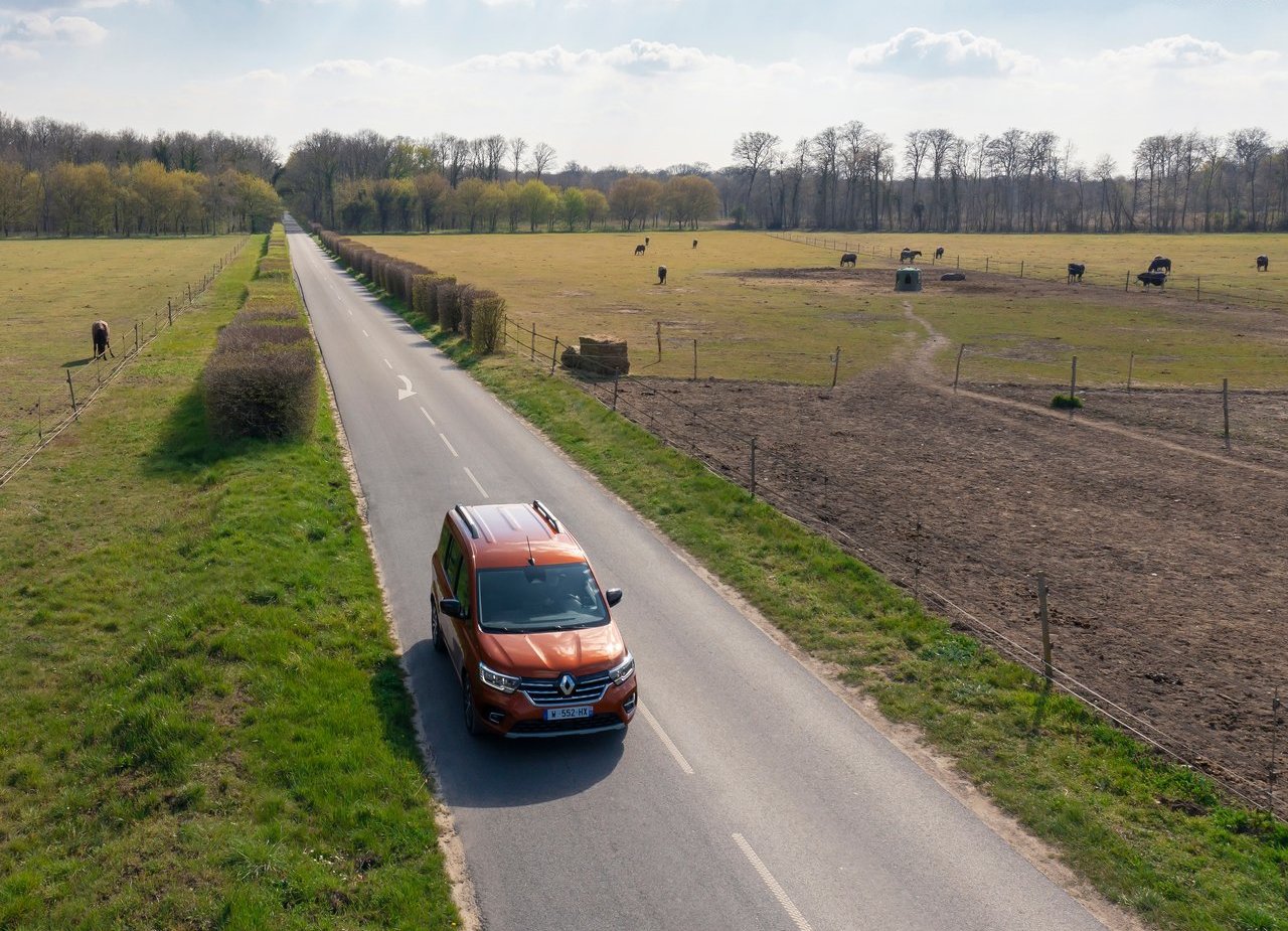 2021 - RENAULT KANGOO, foto 8