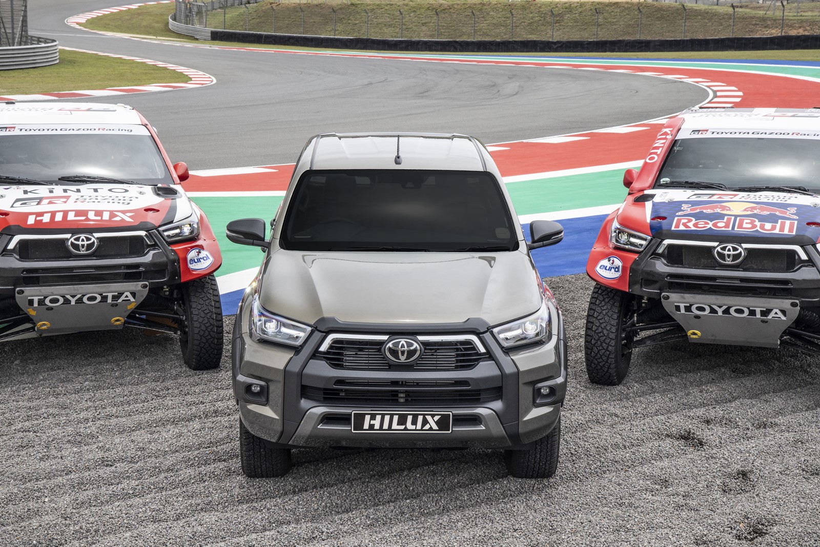 2021 - TOYOTA HILUX GAZOO RACING DAKAR, foto 12
