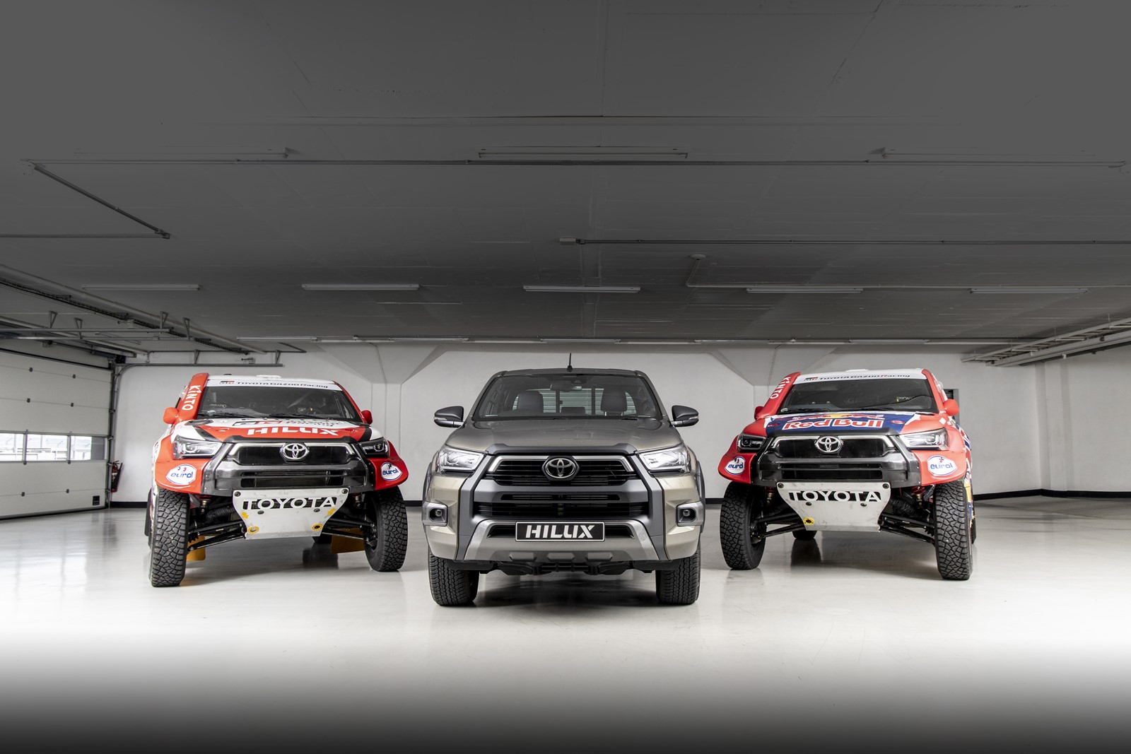 2021 - TOYOTA HILUX GAZOO RACING DAKAR, foto 13