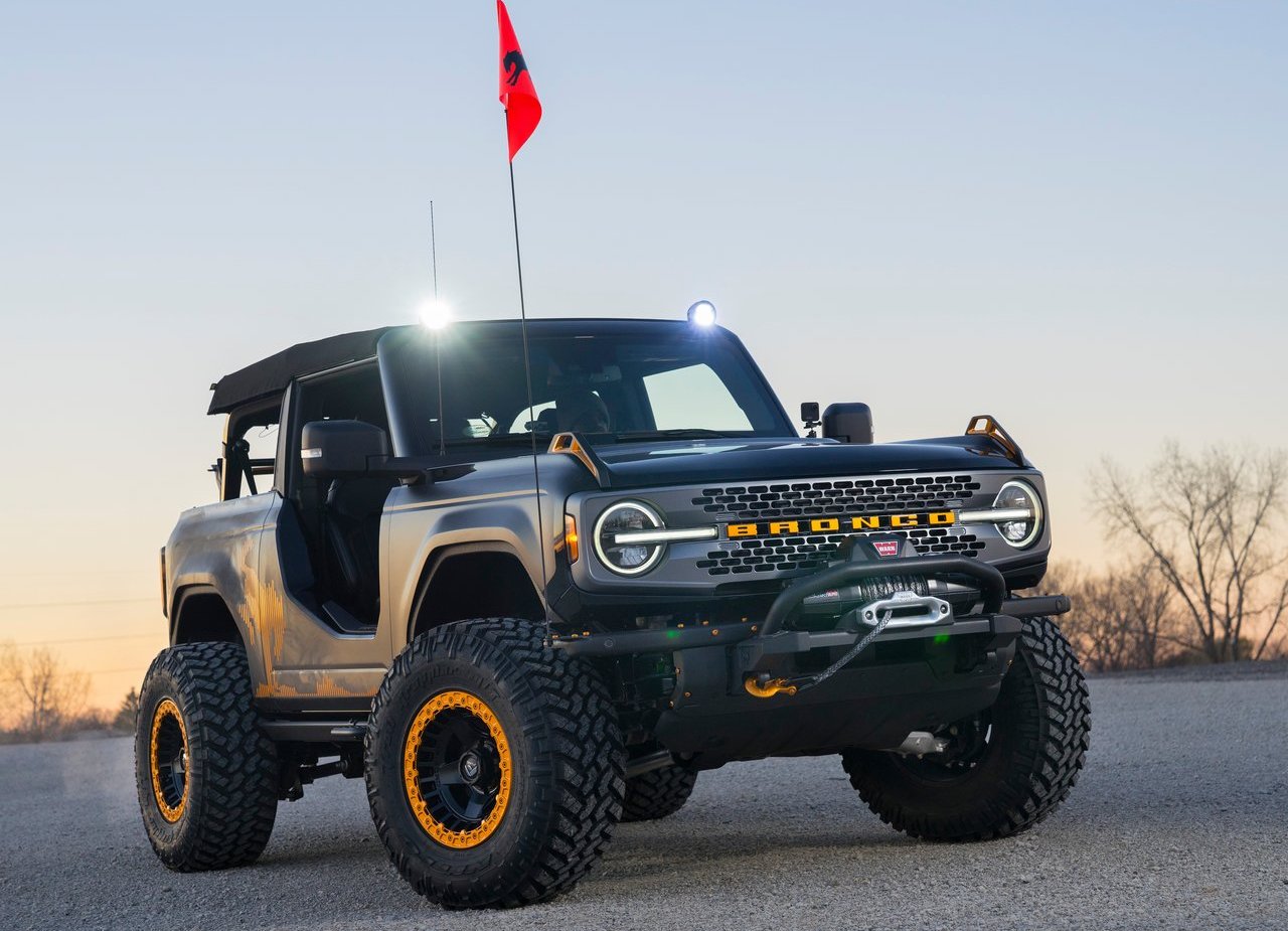 FORD BRONCO BADLANDS SASQUATCH 2-DOOR CONCEPT, foto 1