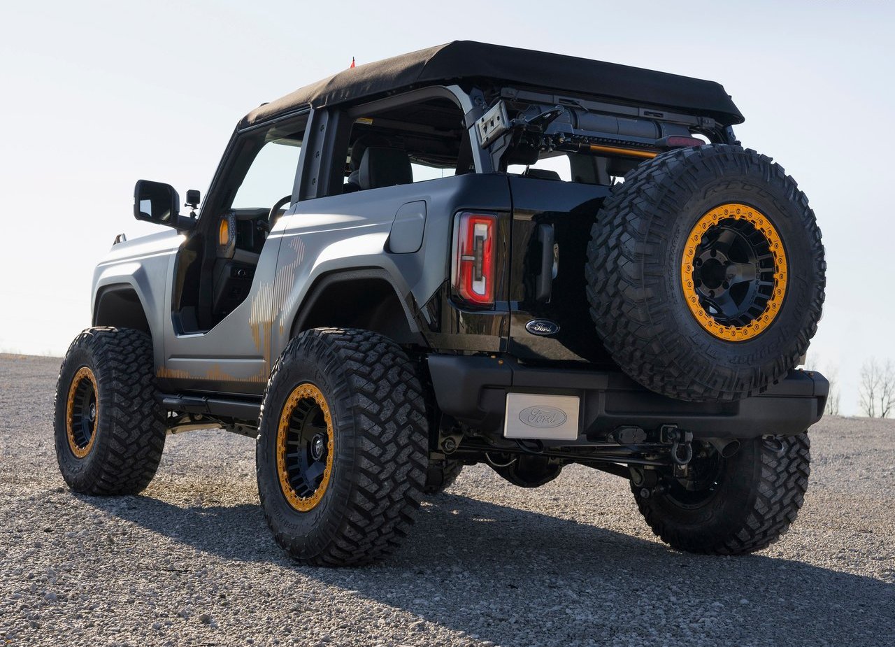 FORD BRONCO BADLANDS SASQUATCH 2-DOOR CONCEPT, foto 5
