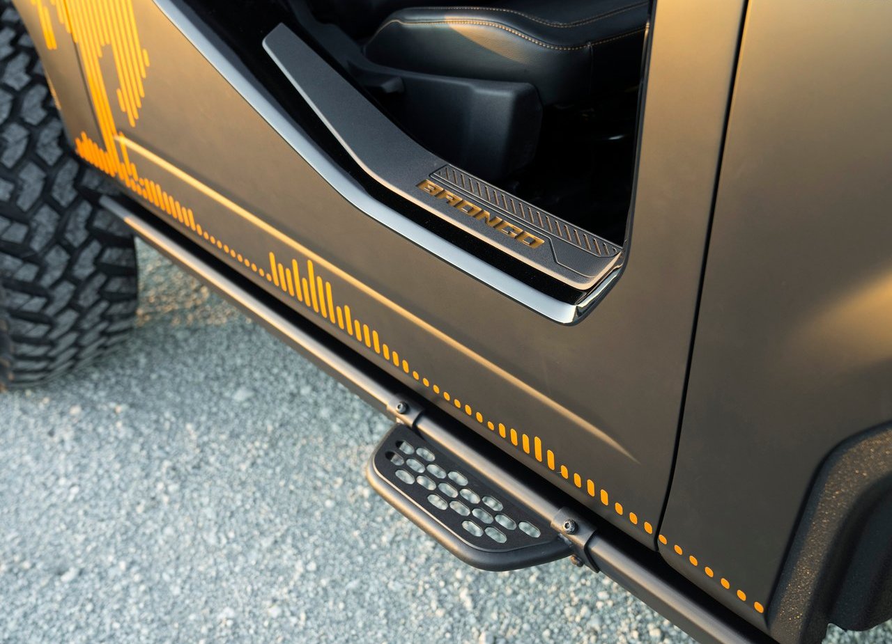 FORD BRONCO BADLANDS SASQUATCH 2-DOOR CONCEPT, foto 10