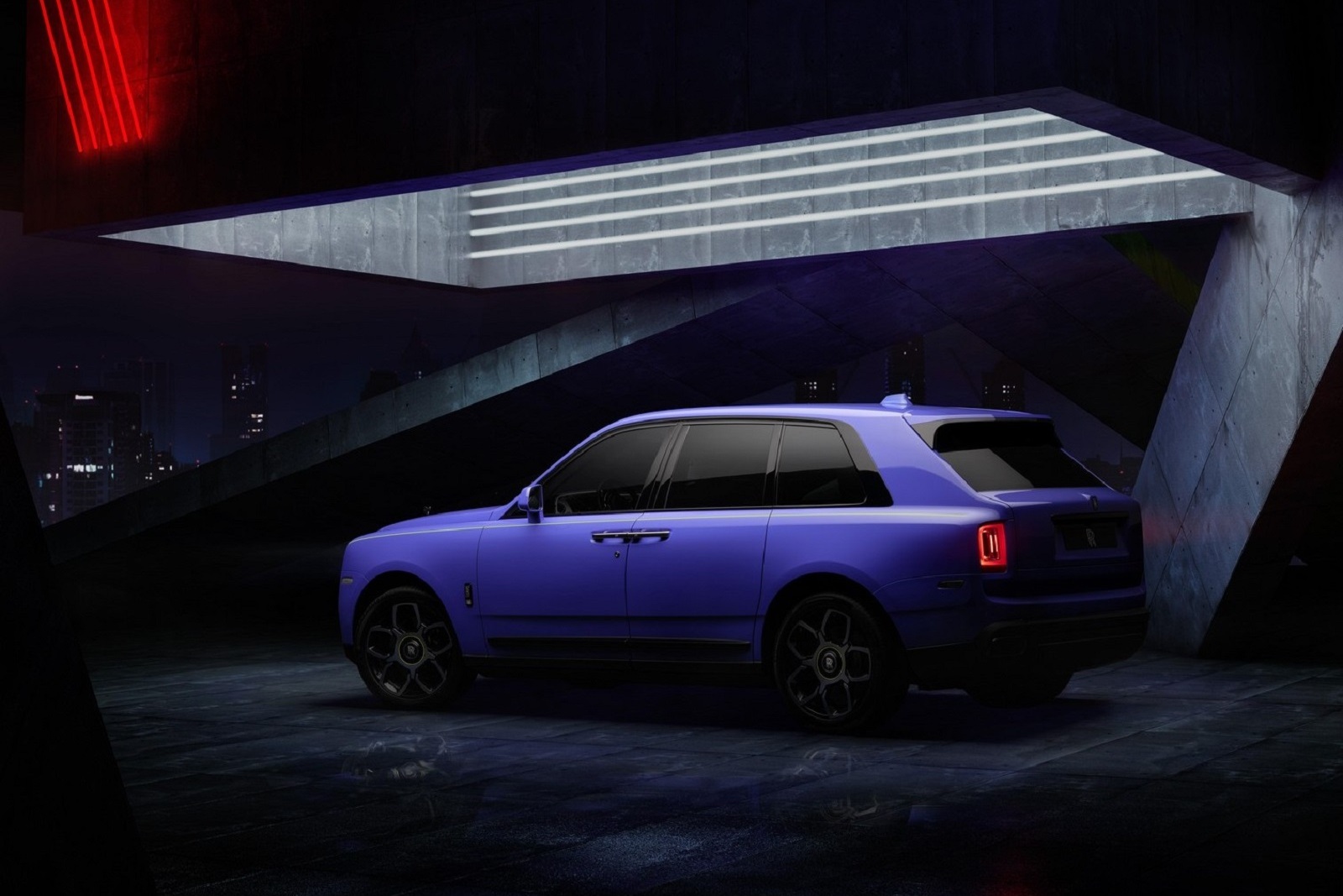 2020 - ROLLS-ROYCE 'NEON NIGHTS', foto 2