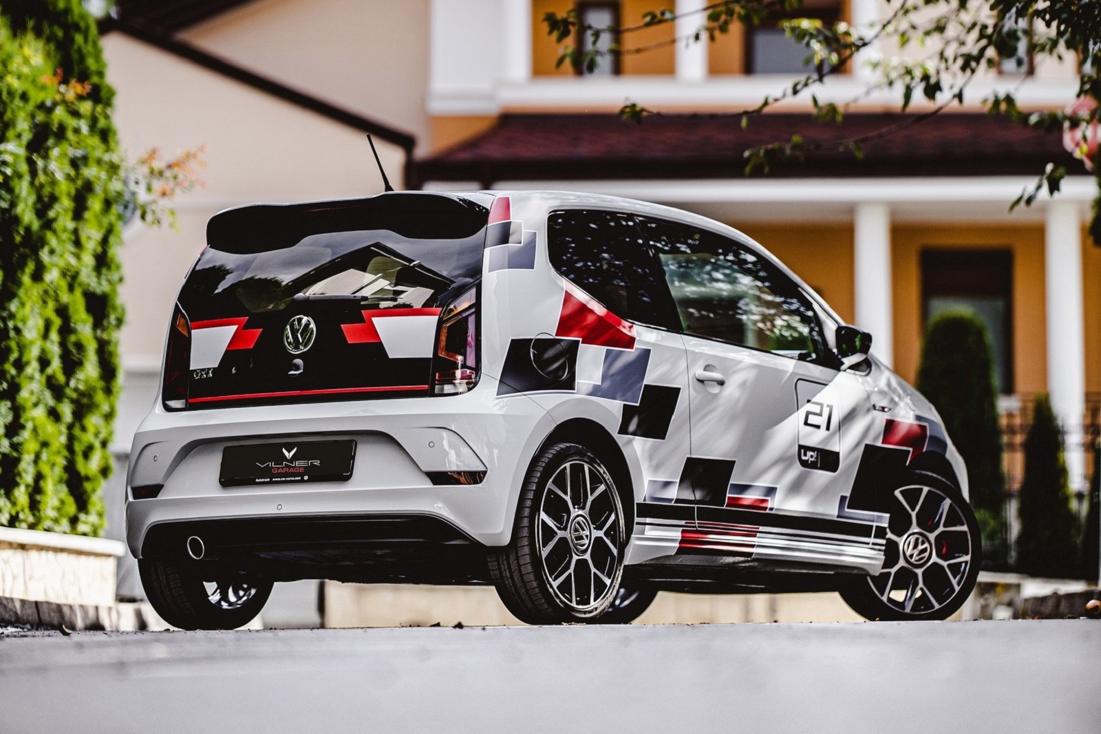 2020 - VOLKSWAGEN UP! GTI BY VILNER, foto 2