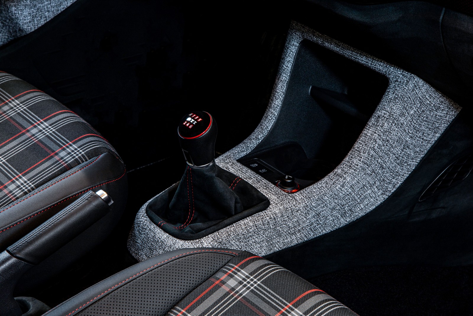 2020 - VOLKSWAGEN UP! GTI BY VILNER, foto 14