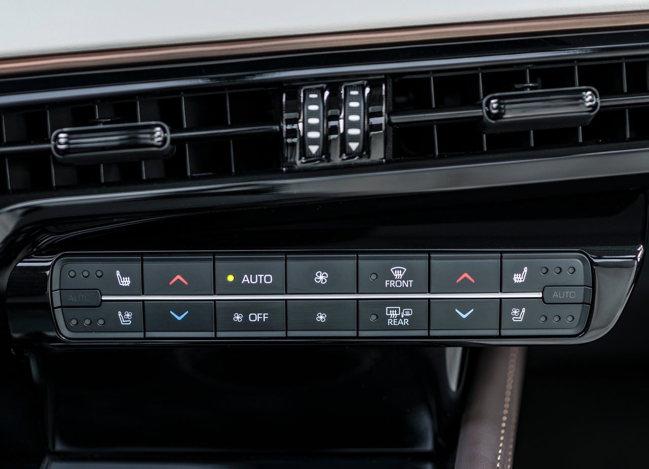 TOYOTA MIRAI, foto 128
