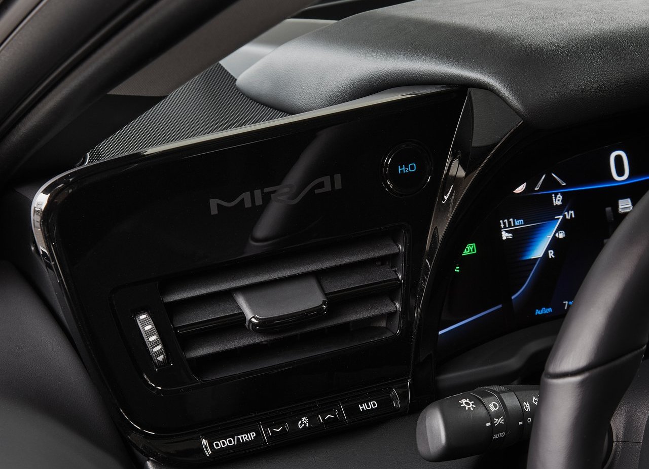 TOYOTA MIRAI, foto 129