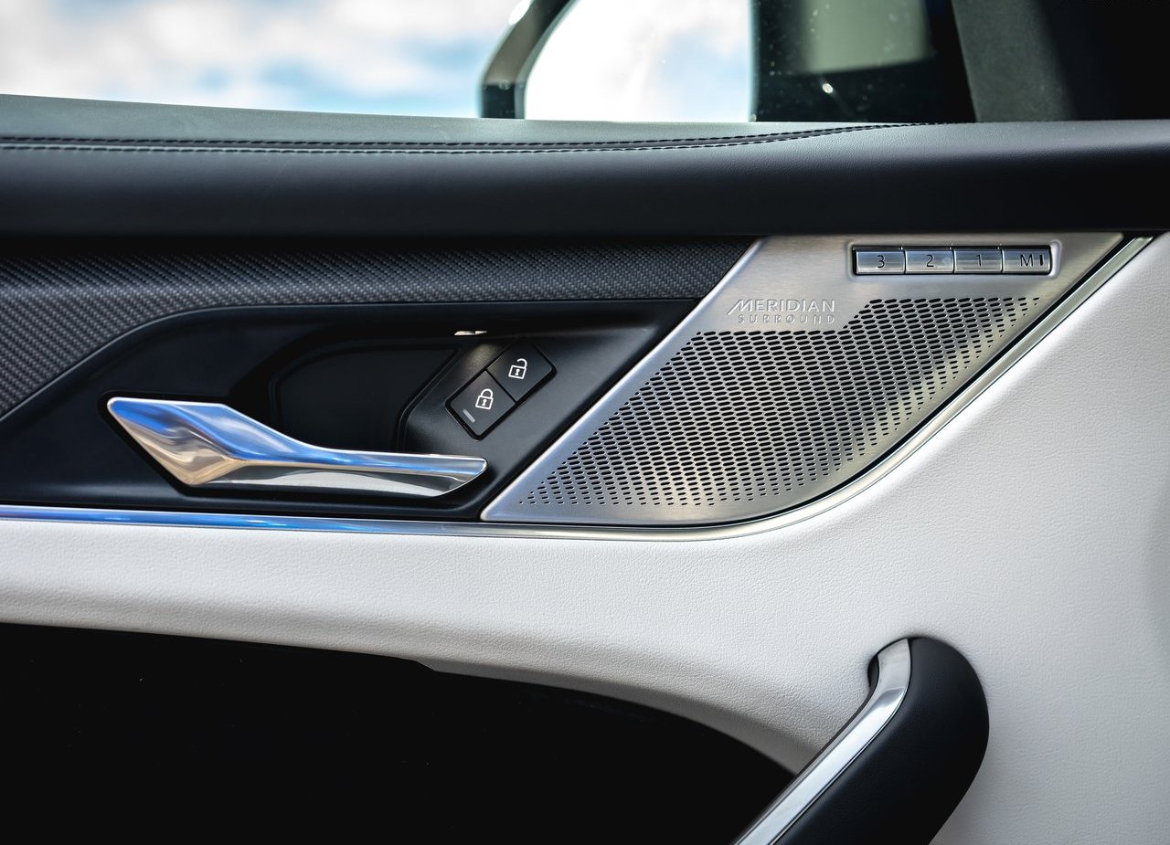 JAGUAR F-PACE SVR, foto 118