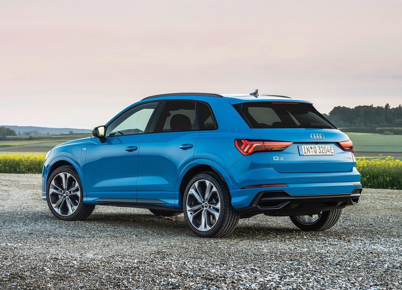 AUDI Q3 45 TFSIe, foto 13