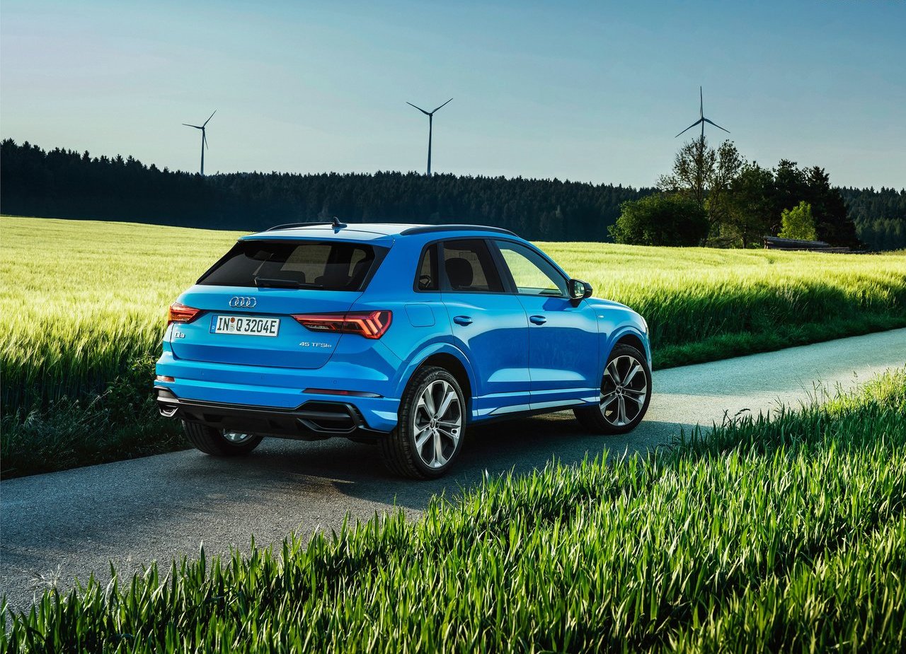 AUDI Q3 45 TFSIe, foto 16