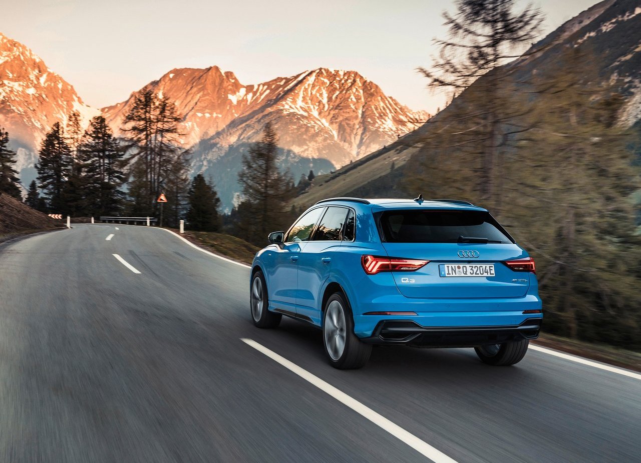AUDI Q3 45 TFSIe, foto 19