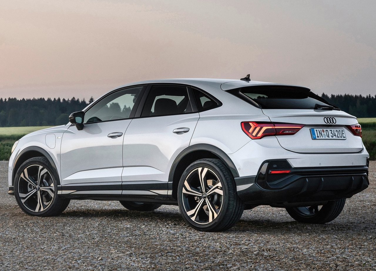 2021 - AUDI Q3 SPORTBACK 45 TFSIe, foto 19