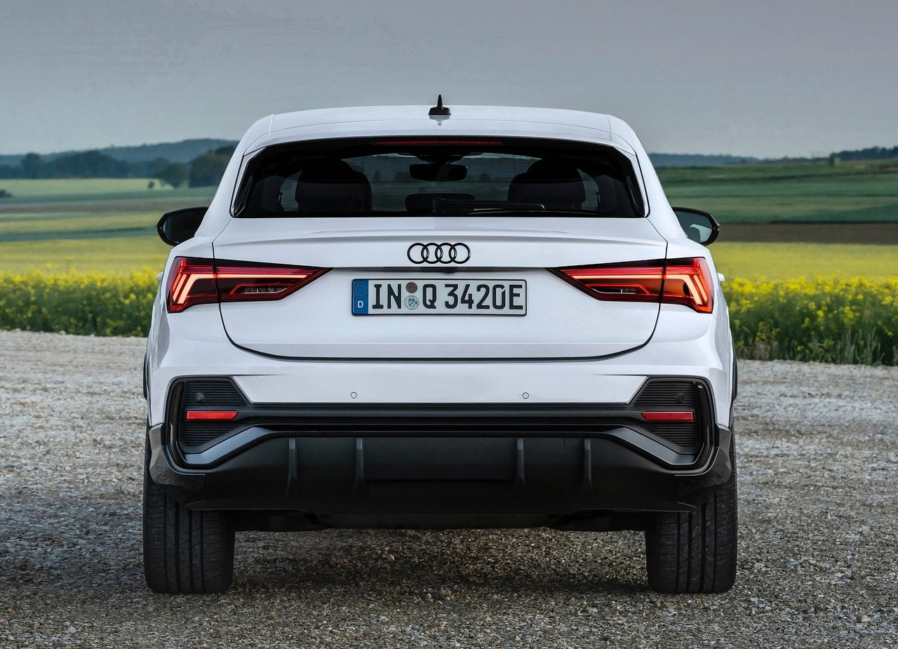 2021 - AUDI Q3 SPORTBACK 45 TFSIe, foto 32