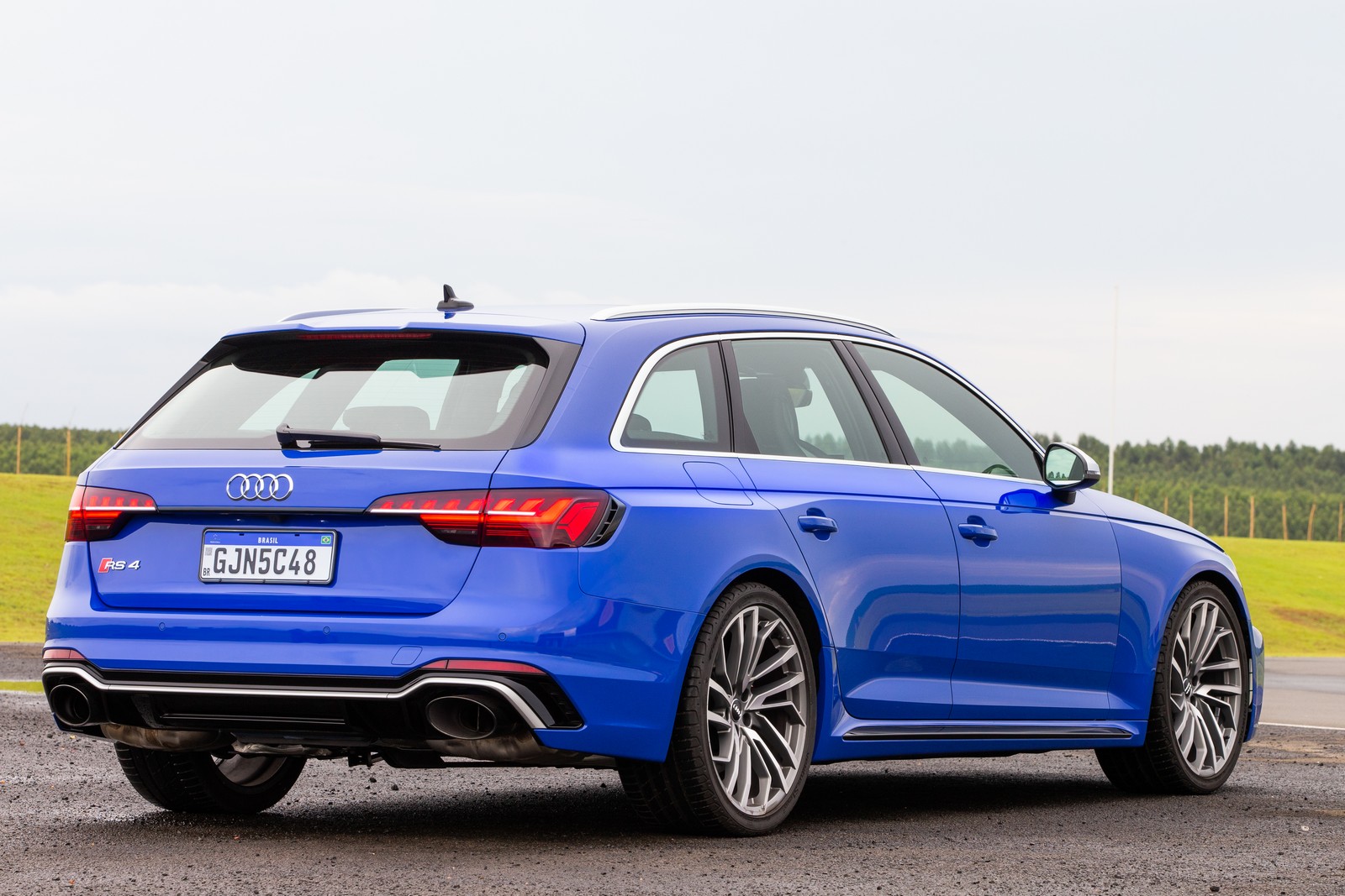AUDI RS 4 AVANT & AUDI RS 5 SPORTBACK BRASIL, foto 6