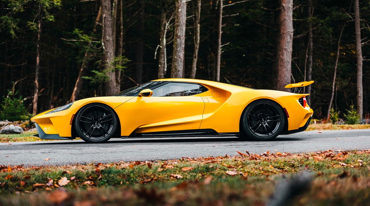 FORD GT 2005 & 2018, foto 2