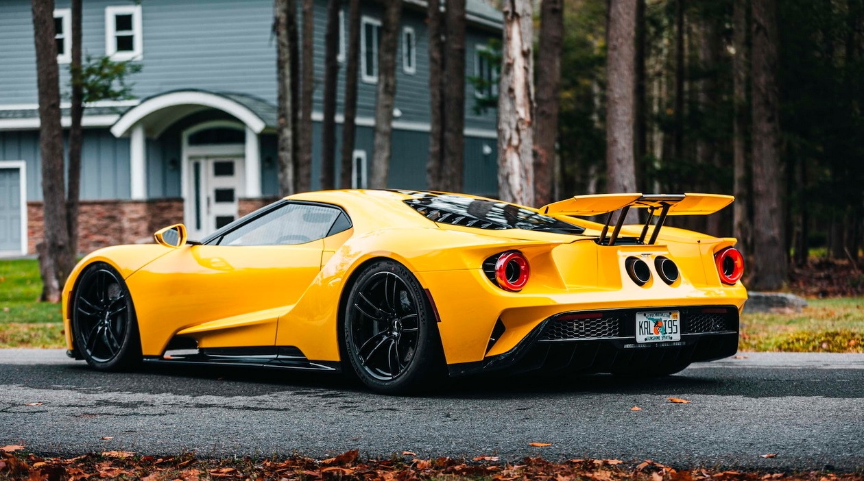FORD GT 2005 & 2018, foto 3