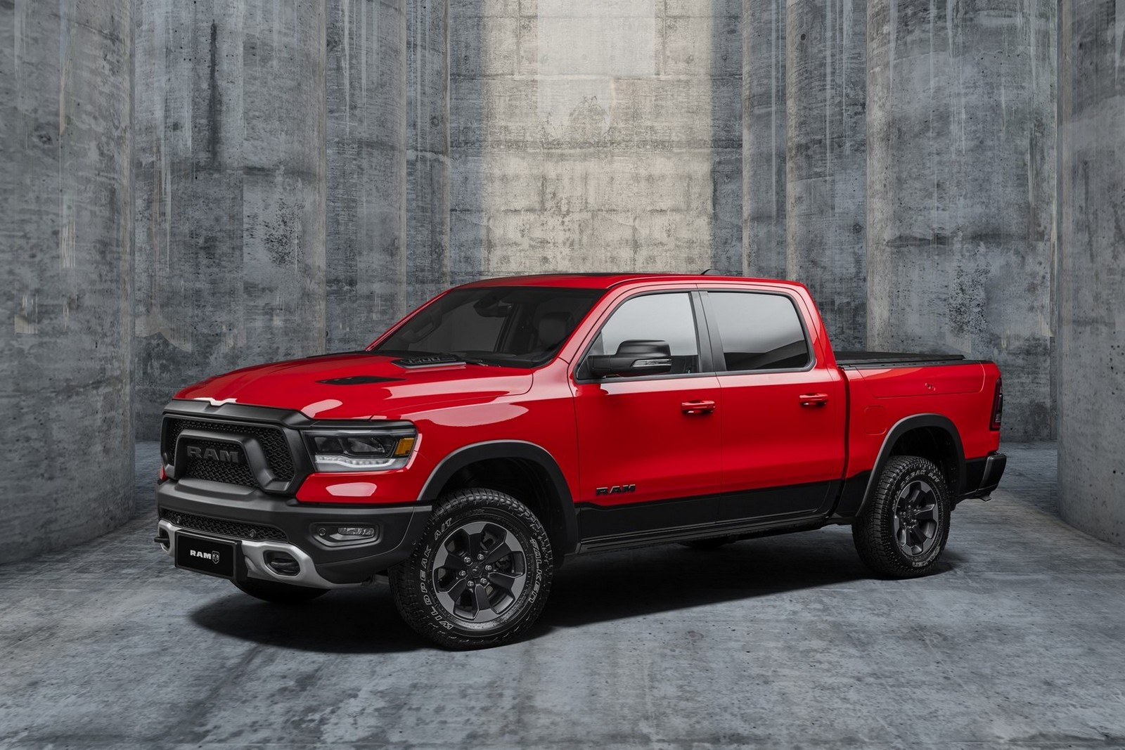 2021 - RAM 1500 REBEL, foto 3