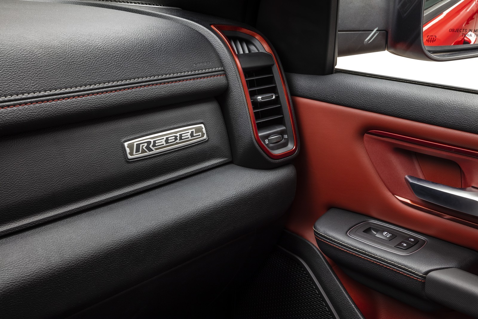 2021 - RAM 1500 REBEL, foto 46