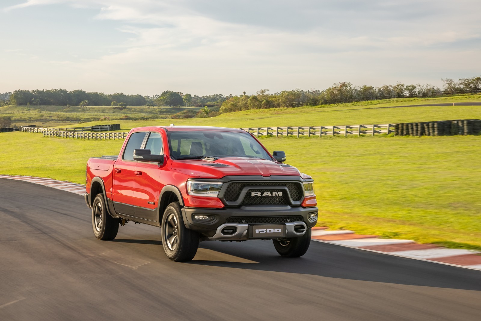 2021 - RAM 1500 REBEL, foto 76
