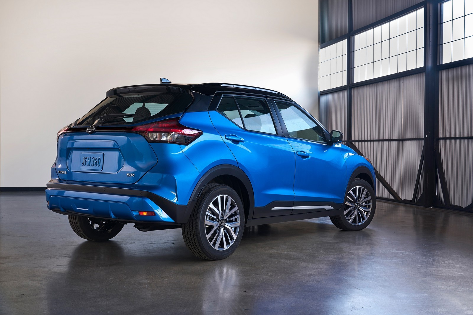 2021 - NISSAN KICKS US VERSION, foto 2