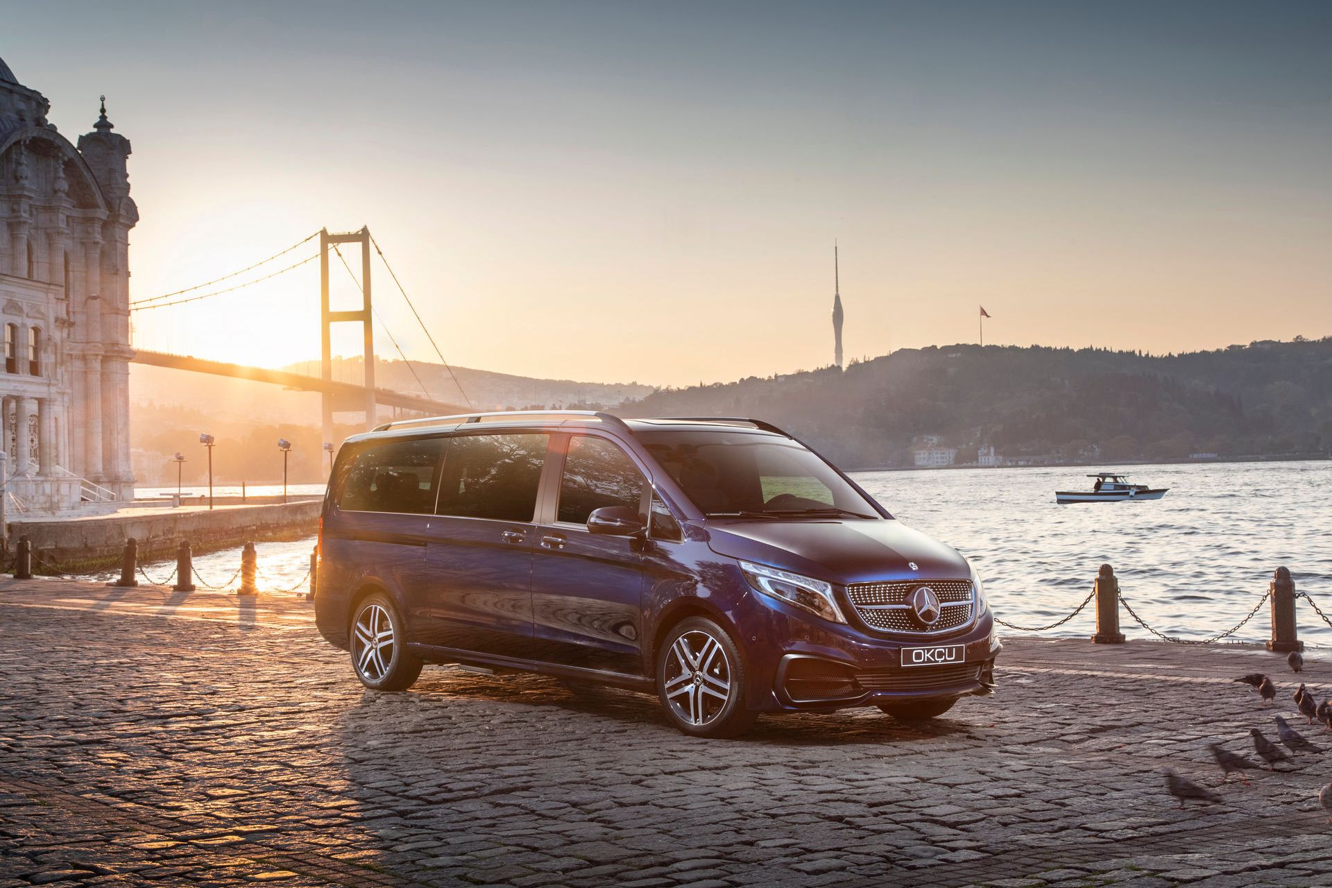 2020 - MERCEDES-BENZ V ‘ARTISAN EDITION’ BY OKÇU, foto 1