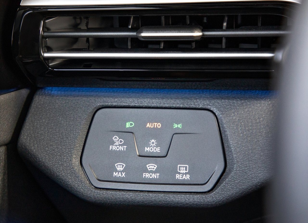2021 - VOLKSWAGEN ID.4 US VERSION, foto 155