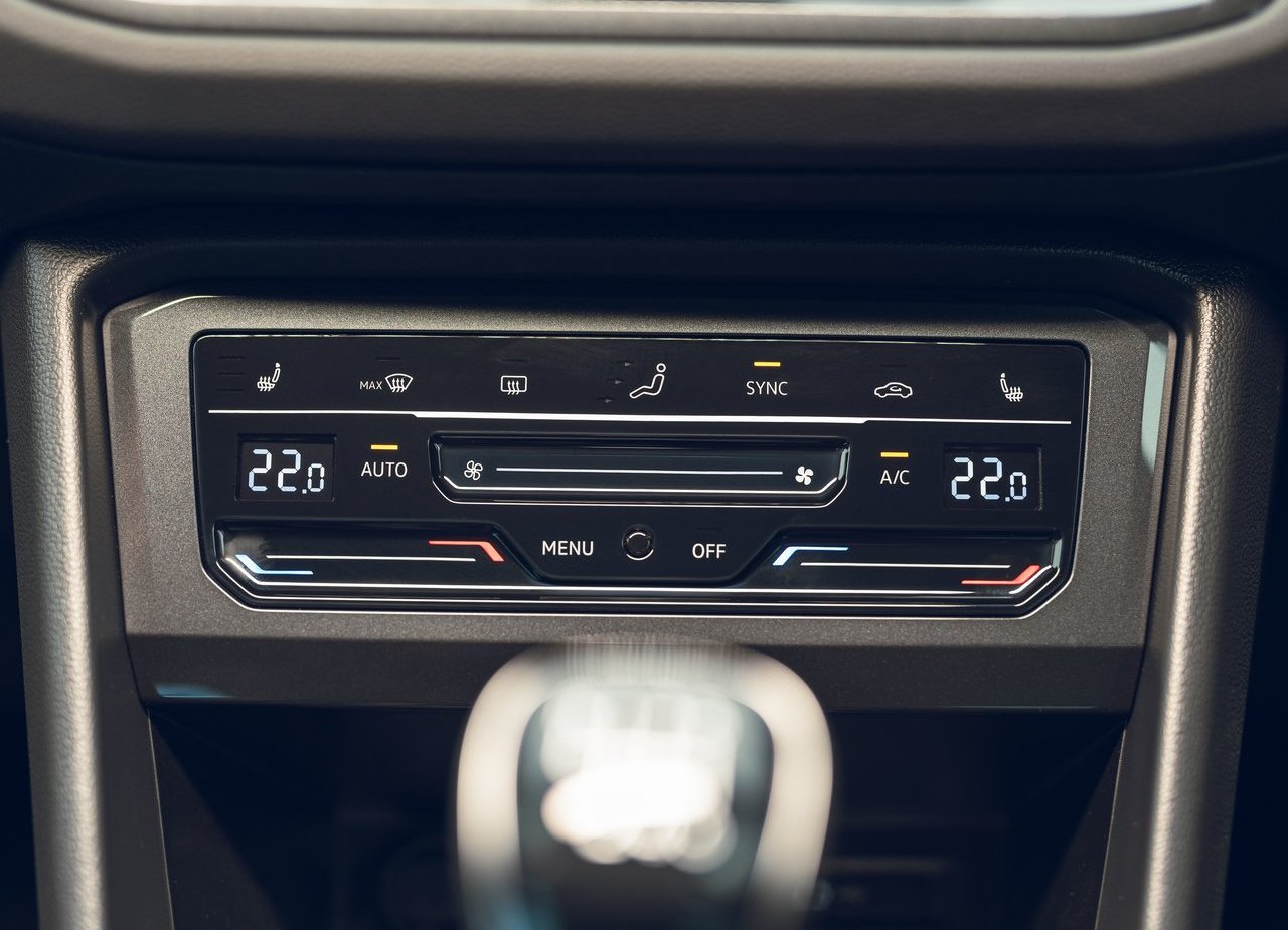 2021 - VOLKSWAGEN TIGUAN UK VERSION, foto 43